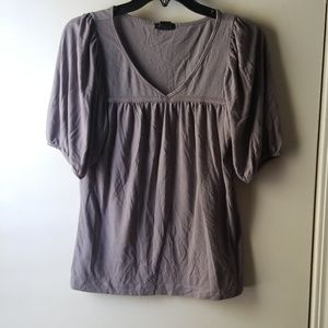 Eyeshadow Vneck comfy shirt size med